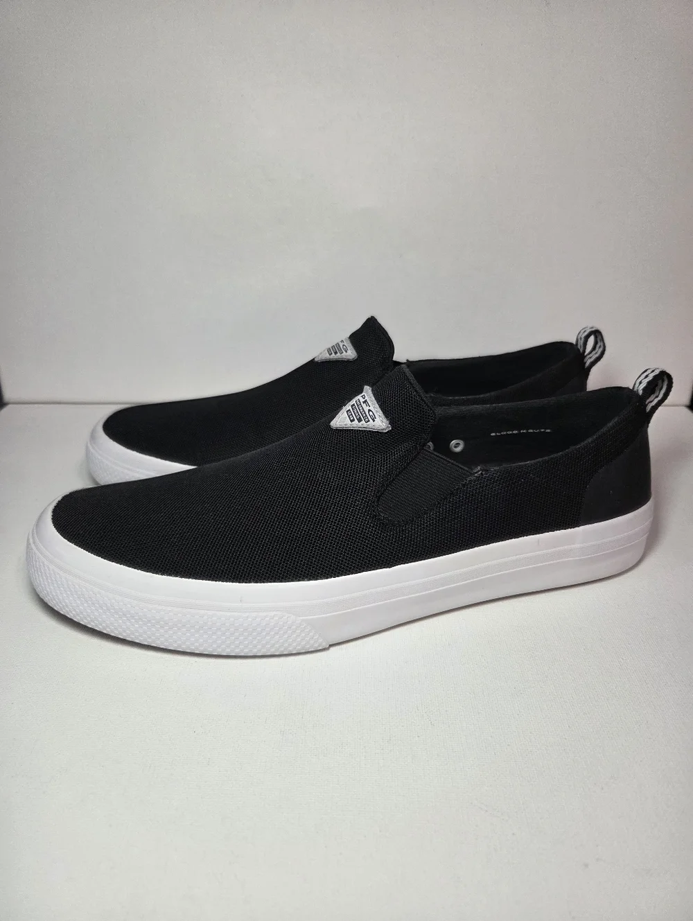 Columbia Distant Water PFG Men's Black Slip On Water Fishing Shoes Size 9.5